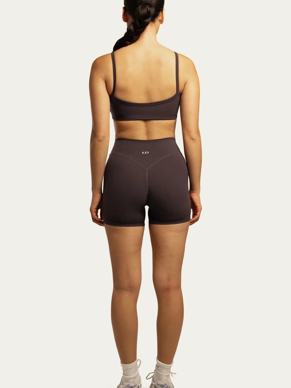 437 brown shorts - Picture 2 of 4